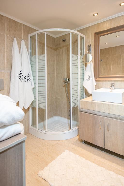 Amicasa Private Seaside Suite Пахис Екстериор снимка