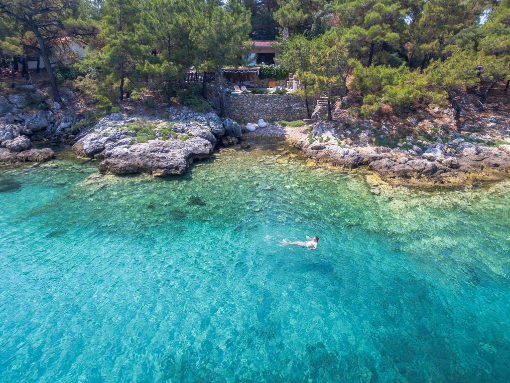Amicasa Private Seaside Suite Пахис Екстериор снимка
